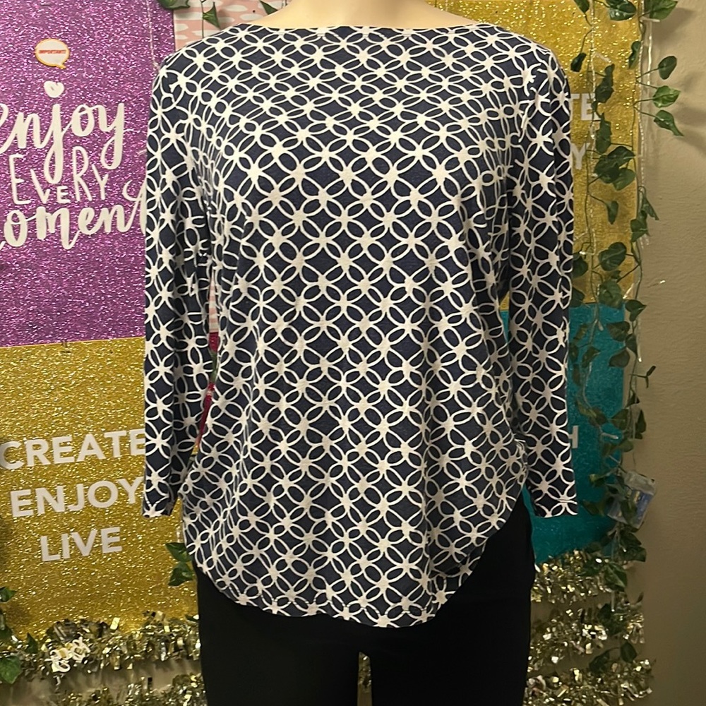 Ann Taylor | Size M | Blouse